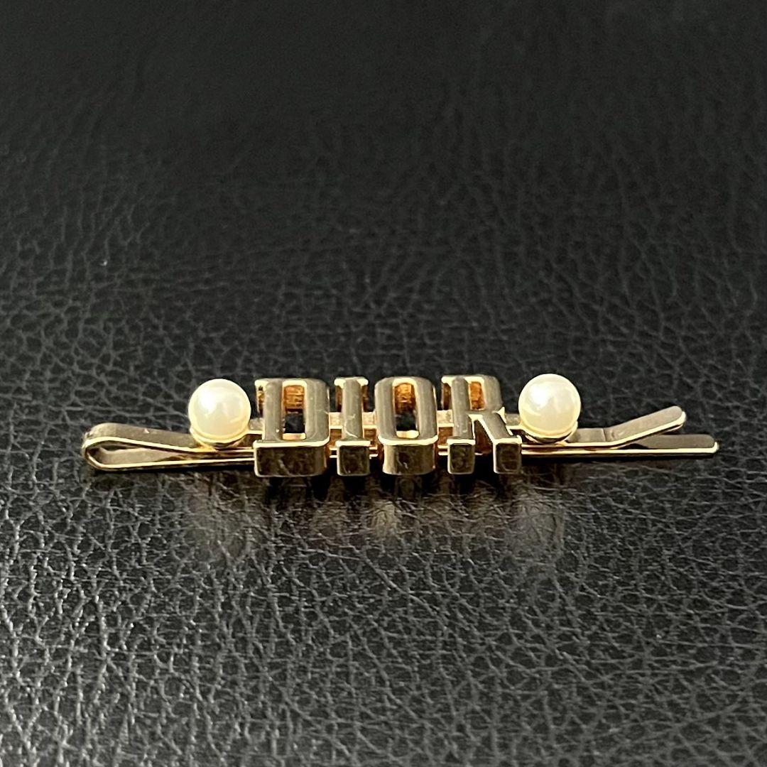 希少☆美品】Christian Dior ヘアピン ロゴ パール ゴールド 希少☆美品】Christian Dior ヘアピン ロゴ パール ゴールド