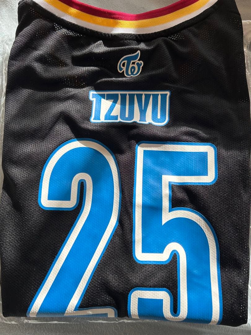 TWICE READY TO BE SPECIAL ツウィ メッシュユニフォーム新品、♥