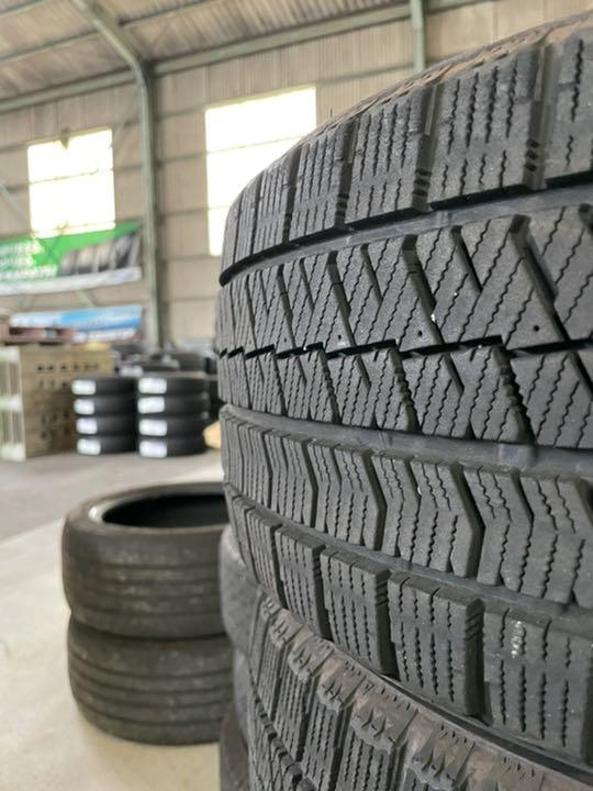 スタッドレスタイヤ205/50R17☆4本セット！ブリヂストンVRX2セレナ