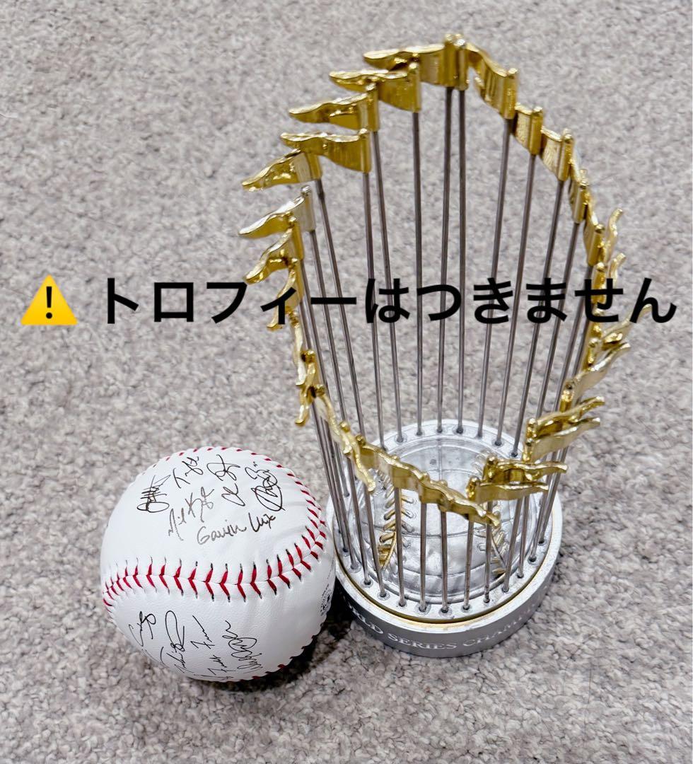 ドジャース 2025年ワールドシリーズ優勝記念ボール ゴールド ドジャース 2025年ワールドシリーズ優勝記念ボール ゴールド