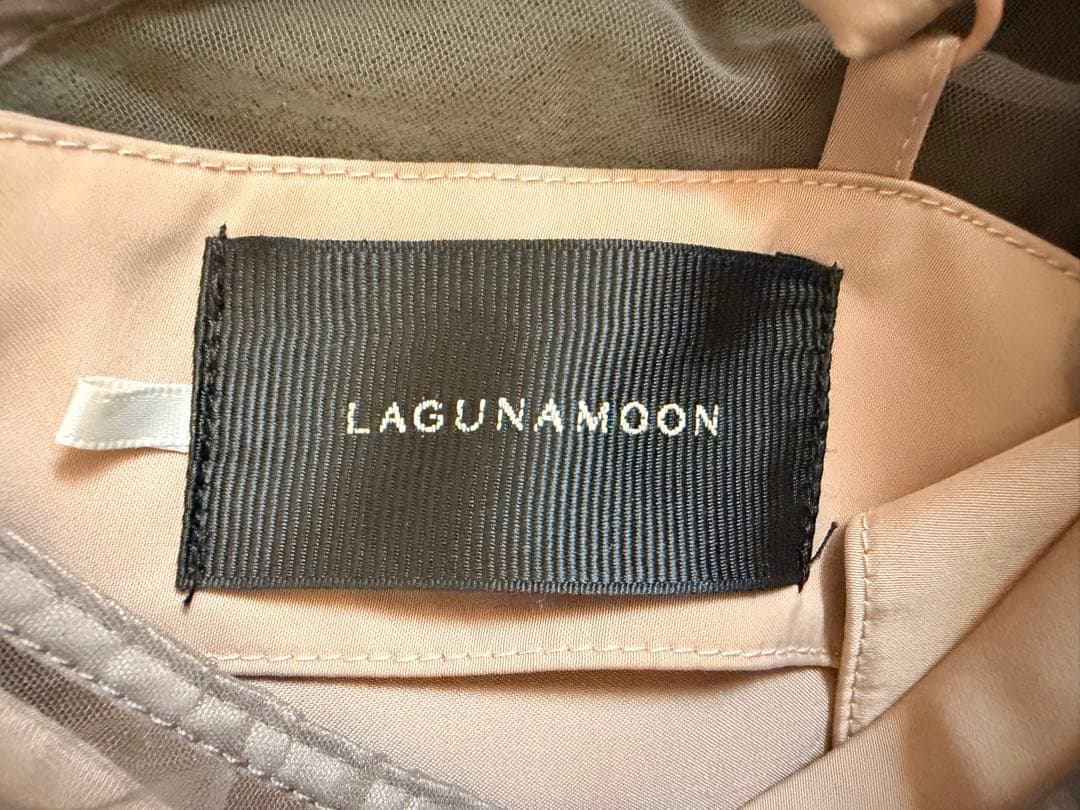 フリル付き薄いピンクパーティードレスM・Lagunamoon