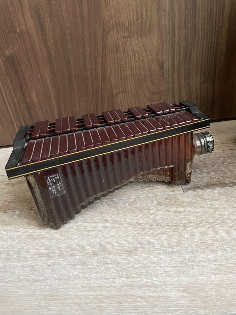 サントリー　ブランデー　楽器ボトル　マリンバ 700ml