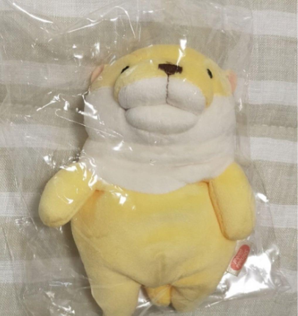 かわいい黄色いぬいぐるみ