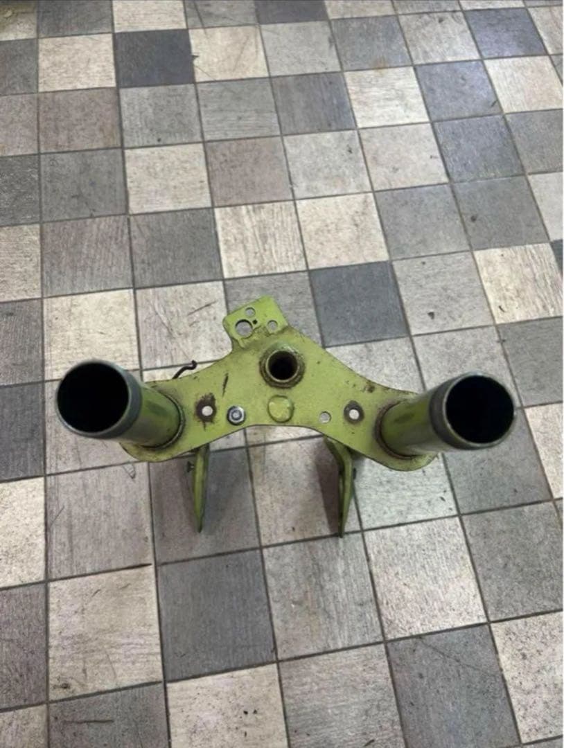 フロントフォーク傷や汚れあり