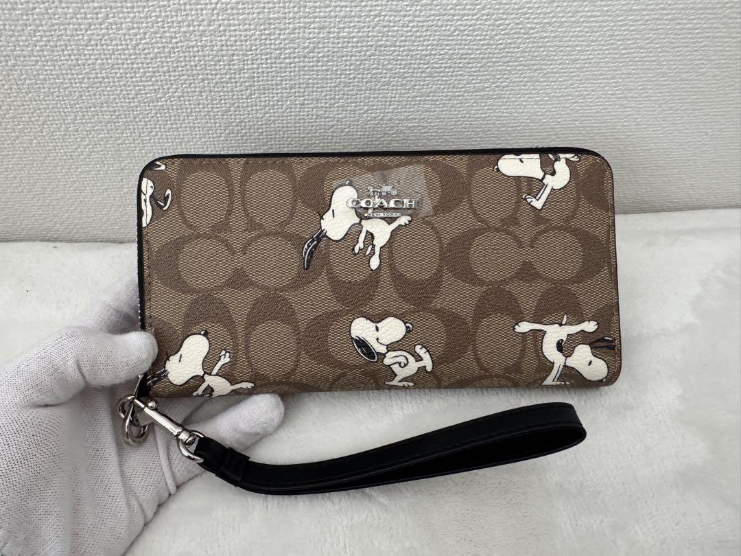 COACH スヌーピー　 長財布　黒ヒモ　C4596 新品未使用　箱付き