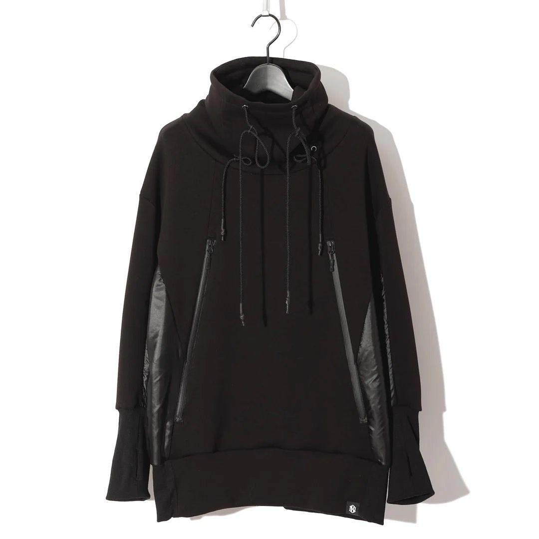 SWITCHBLADE DRAWSTRING HIGH-NECK