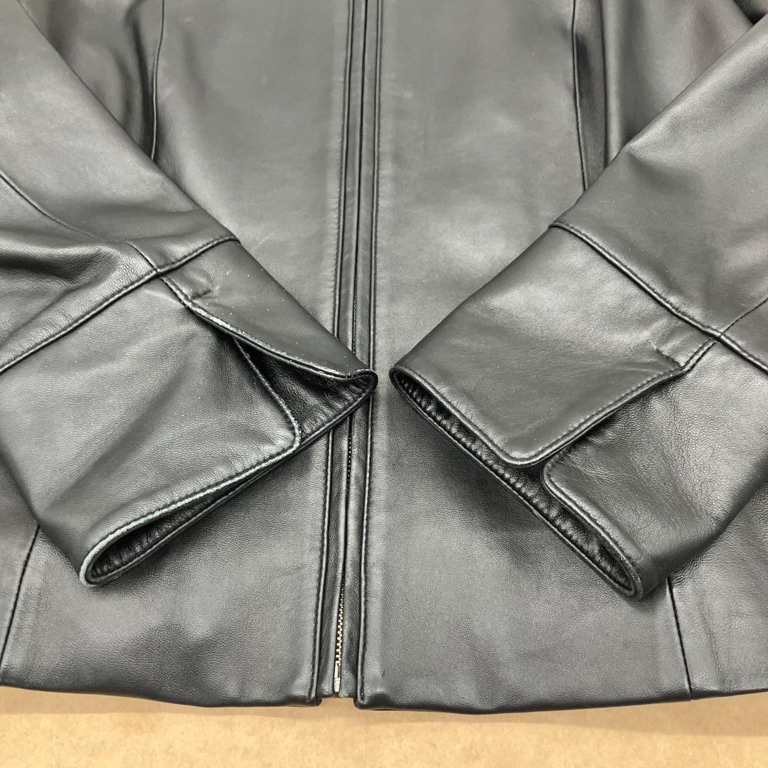 黒レザーラウンドネックジャケット 羊革 13号 Captious Person