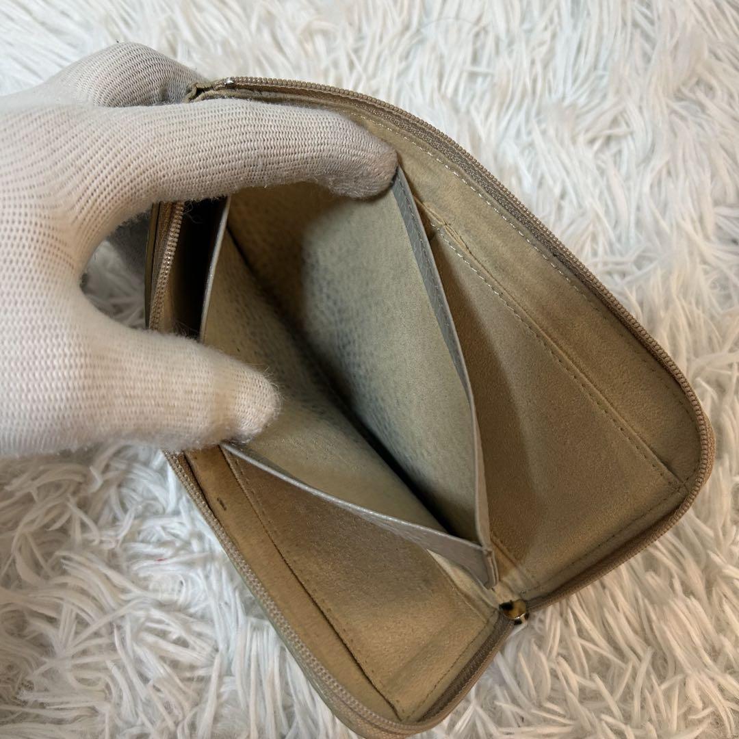 【美品✨スリモケリー】アタオ　ラウンドジップ　長財布　グレージュ　レザー　人気