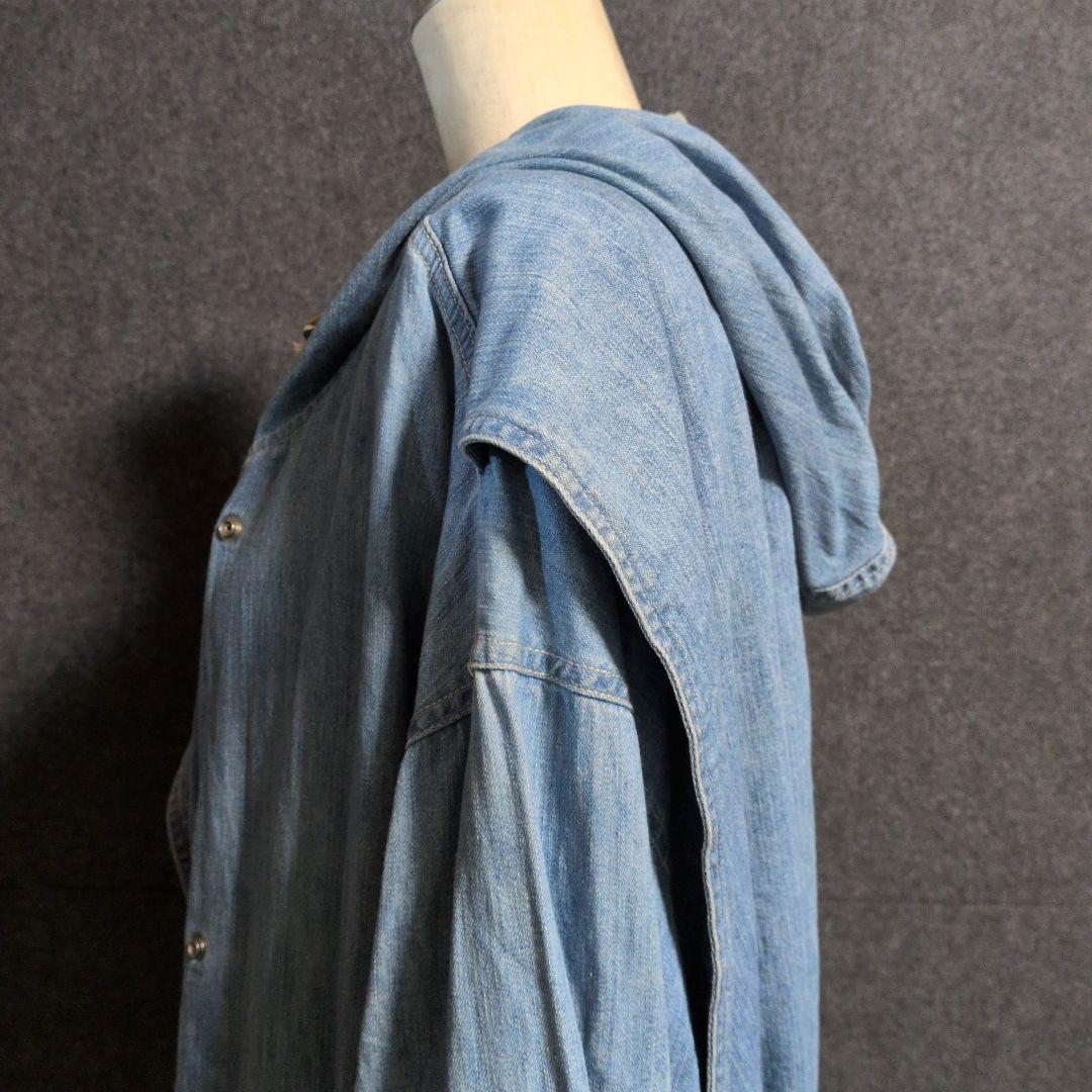 フードM・Calvin Klein