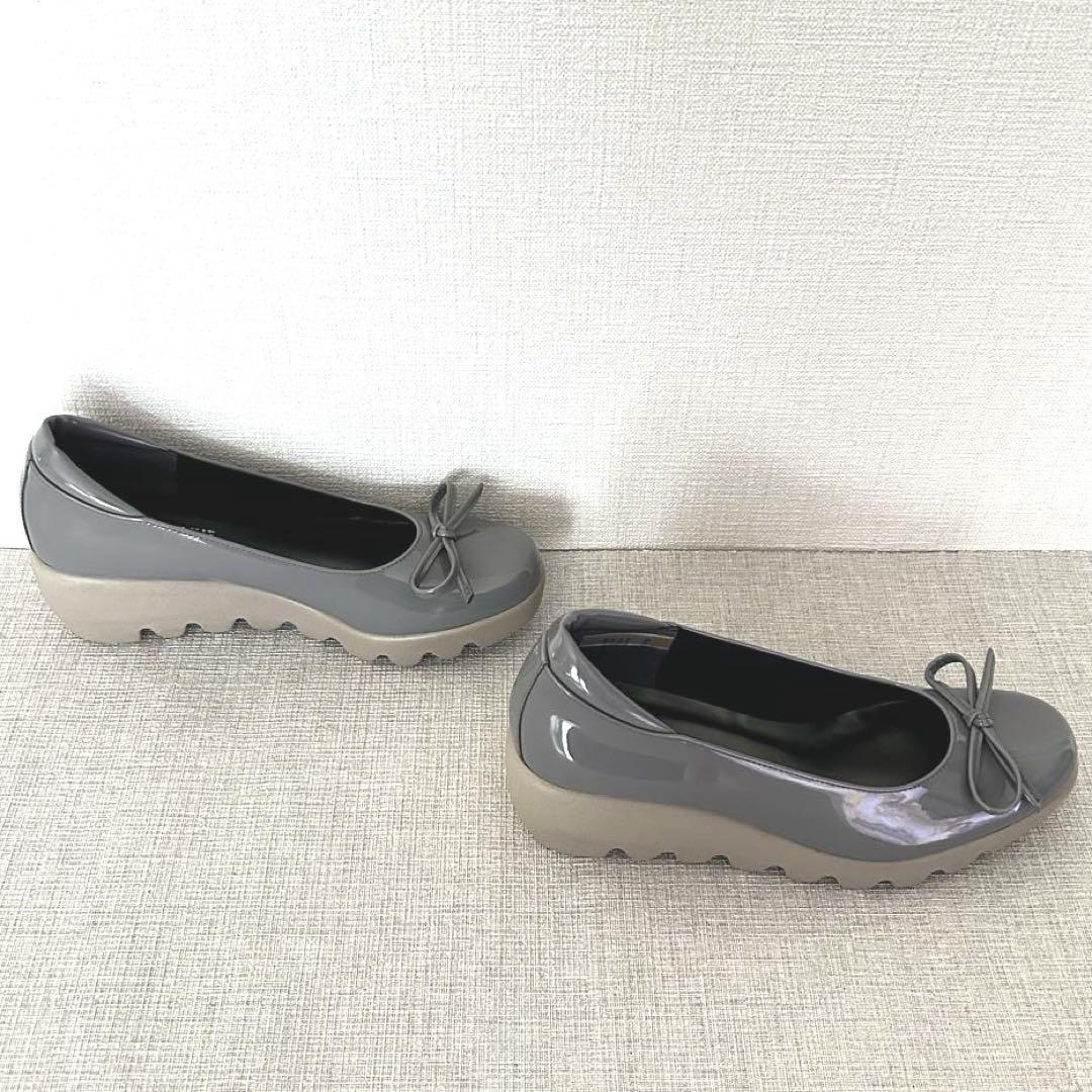 極美品　ヒルズアヴェニュー　ウェッジソールパンプス　ペナ ウェーブソール　リボン