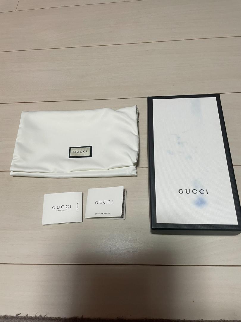 新品未使用　グッチ　GUCCI　長財布　ラウンドファスナー　稀少　限定カラー