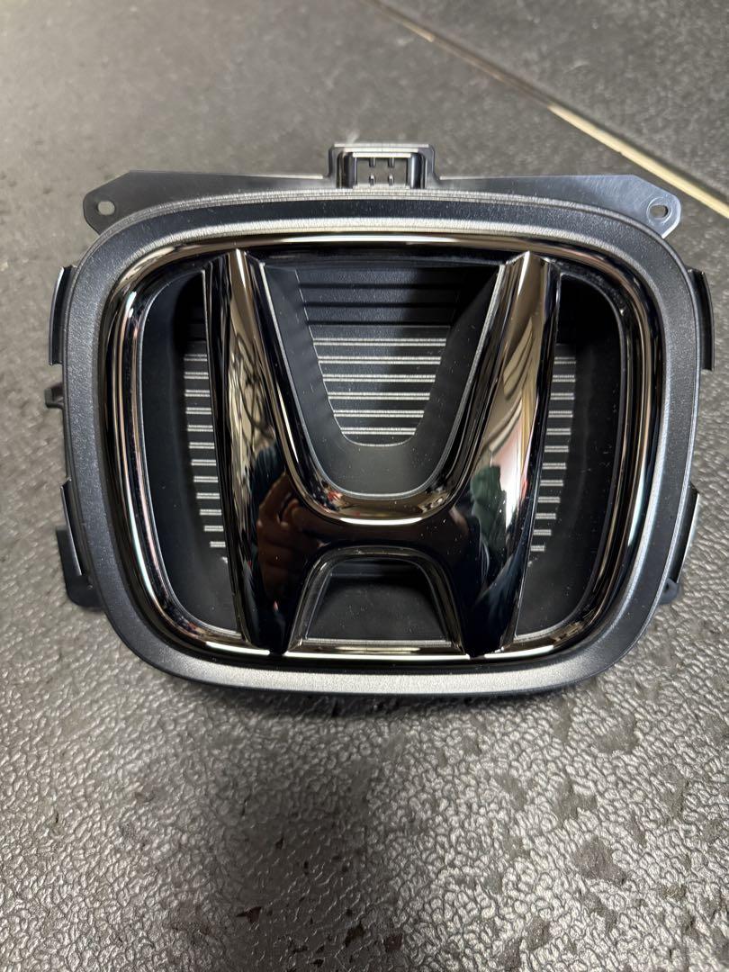 ホンダ オデッセイ　RC5 ブラックエディション　エンブレム　中古