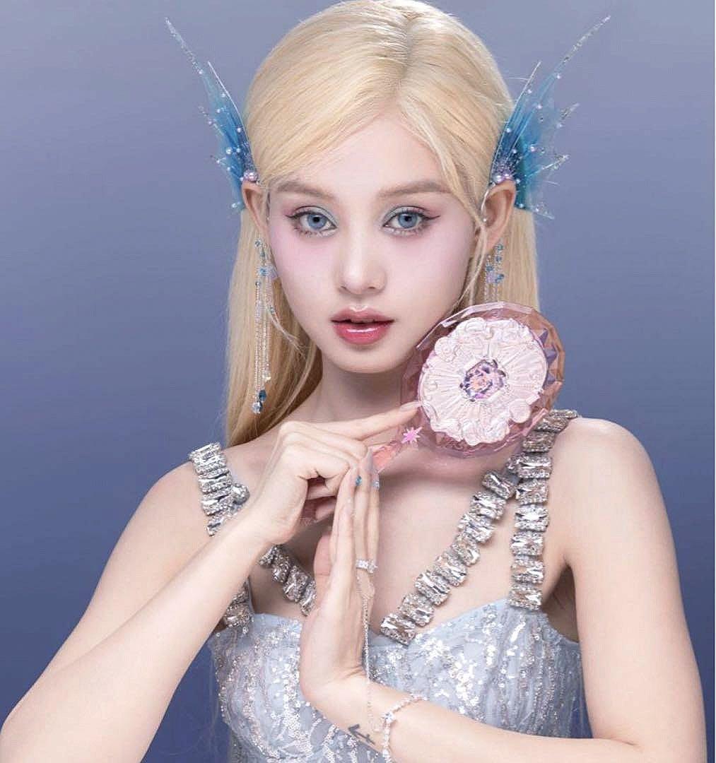【新品7点セット】フラワーノーズ　月光人魚　ハンドミラー＆ヘアクリップ＆シュシュ