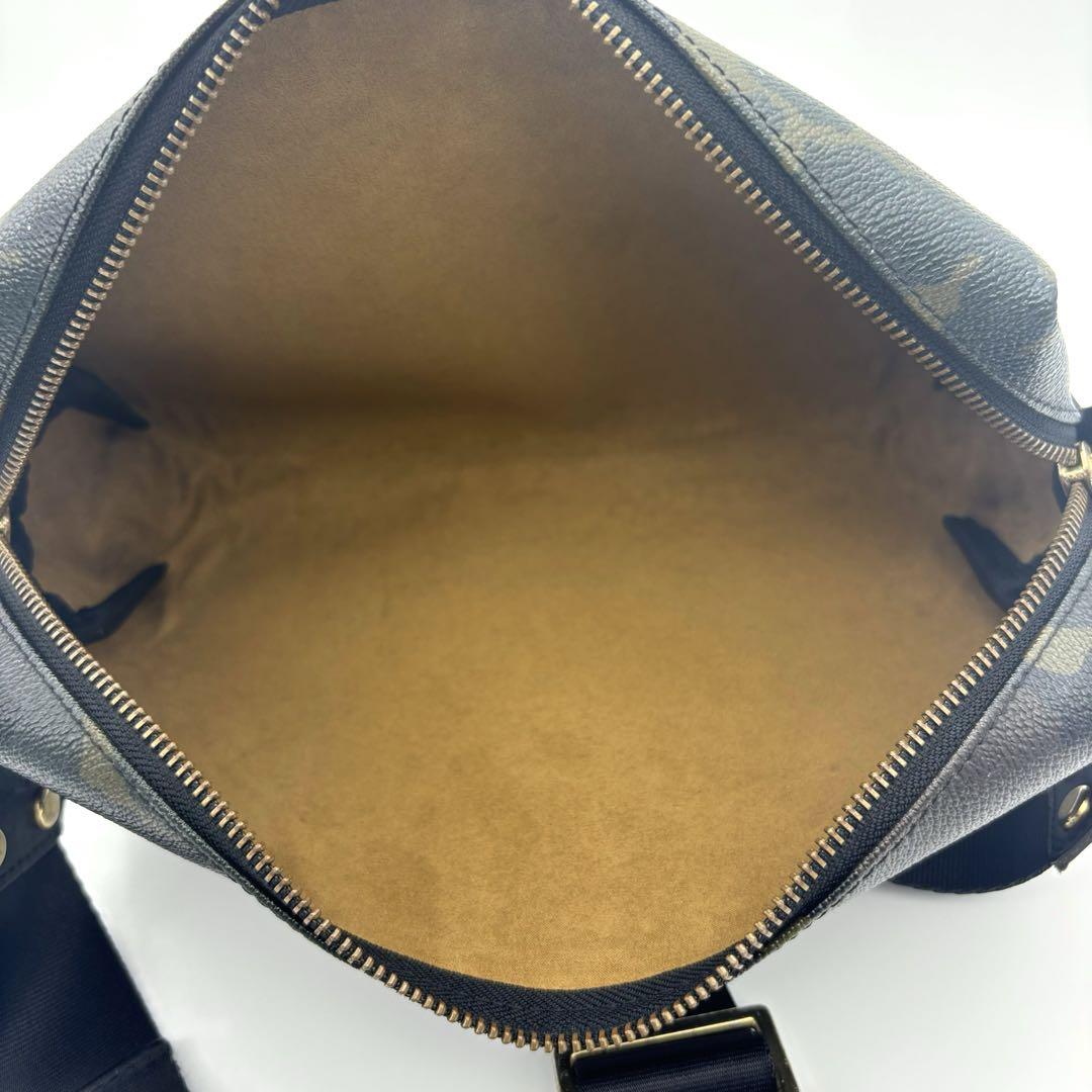 【美品】Gentil Bandit ジャンティバンティ ボディバッグ カモフラ