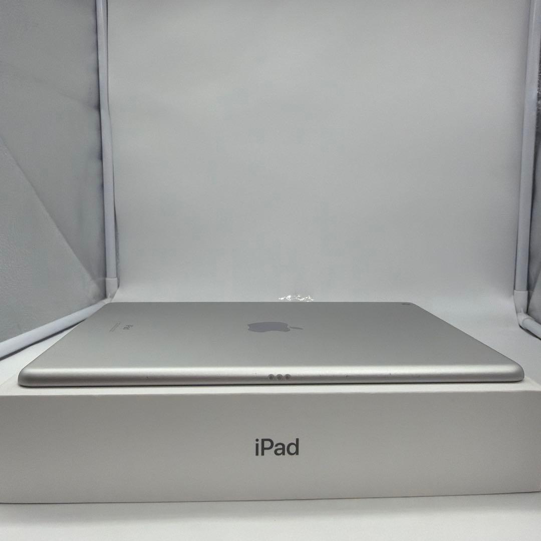 iPad 第7世代 32GB Wi-Fiモデル iPad 第7世代 32GB Wi-Fiモデル