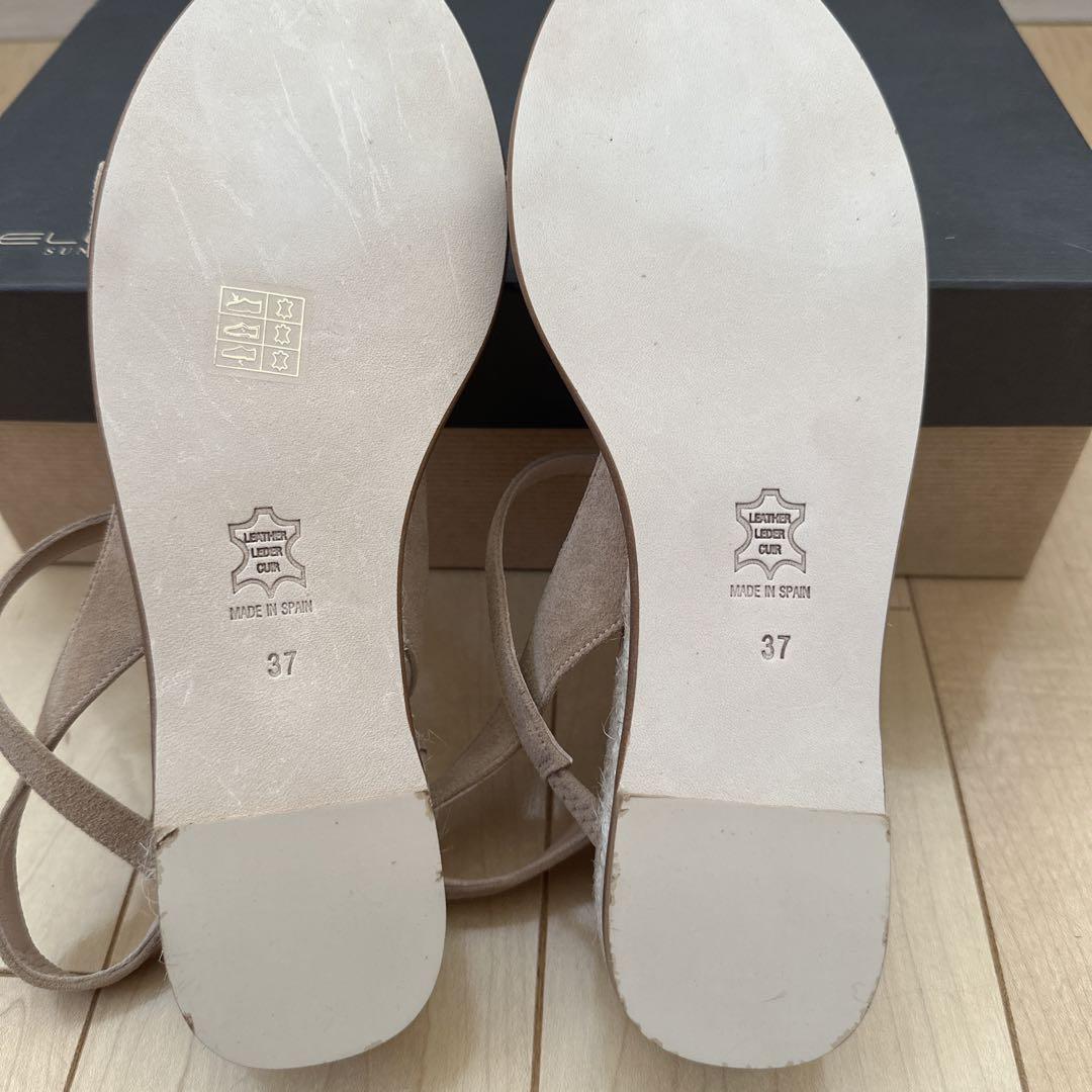 新品【PELLICO sunny】ペリーコサニーフラットサンダル　ベージュ37 新品【PELLICO sunny】ペリーコサニーフラットサンダル ベージュ