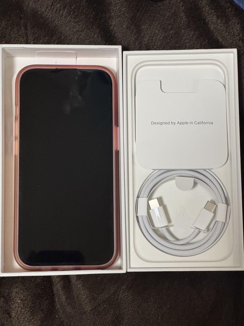 美品】Apple iPhone 15 ピンク 本体 256GB 付属品・箱有