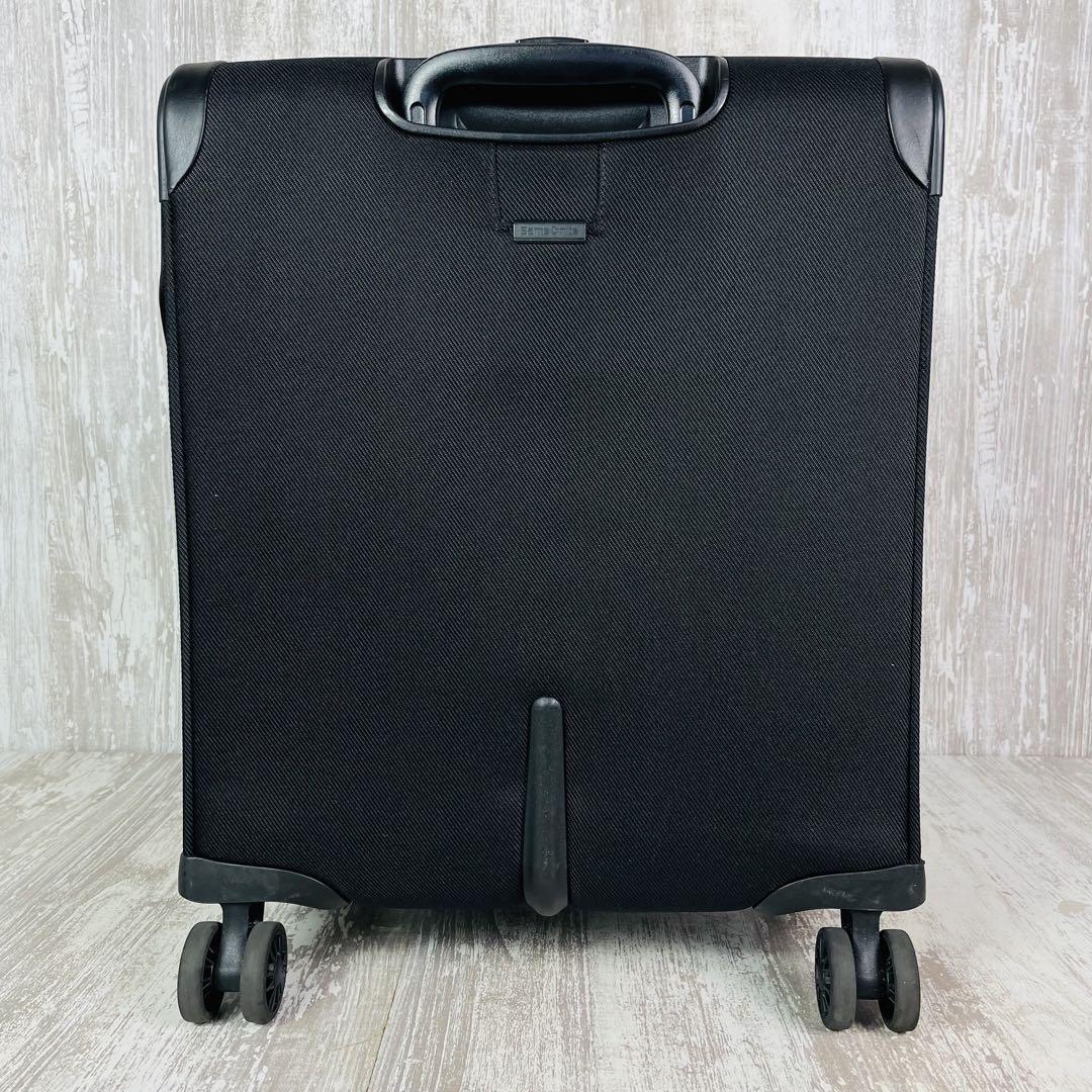 スピナー50 キャリーケース機内持込