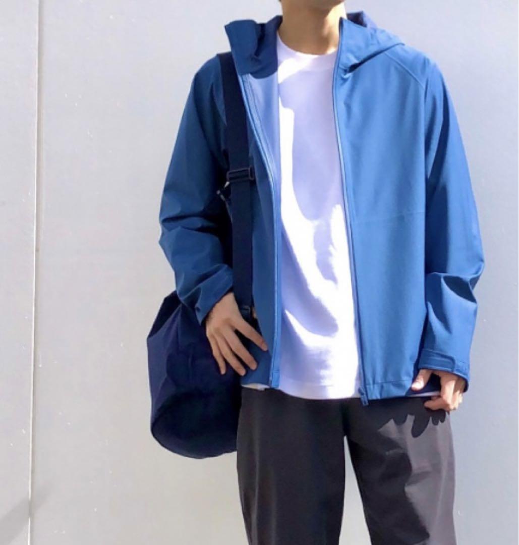 UNIQLO ユニクロ ブロックテックパーカ/3DカットXL ブルー