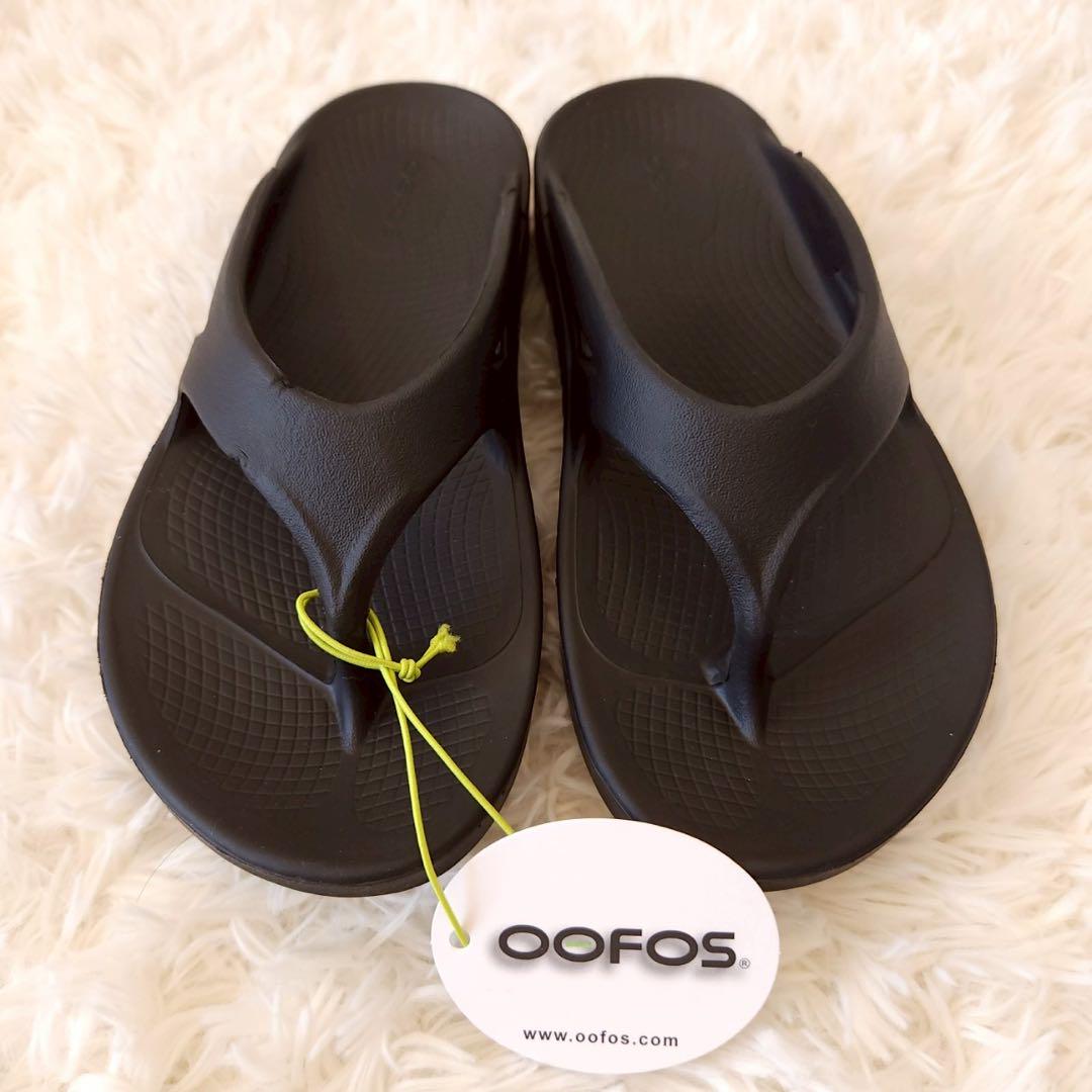 OOFOS ウーフォス　黒　ブラック トングサンダル EU 38 23.5cm