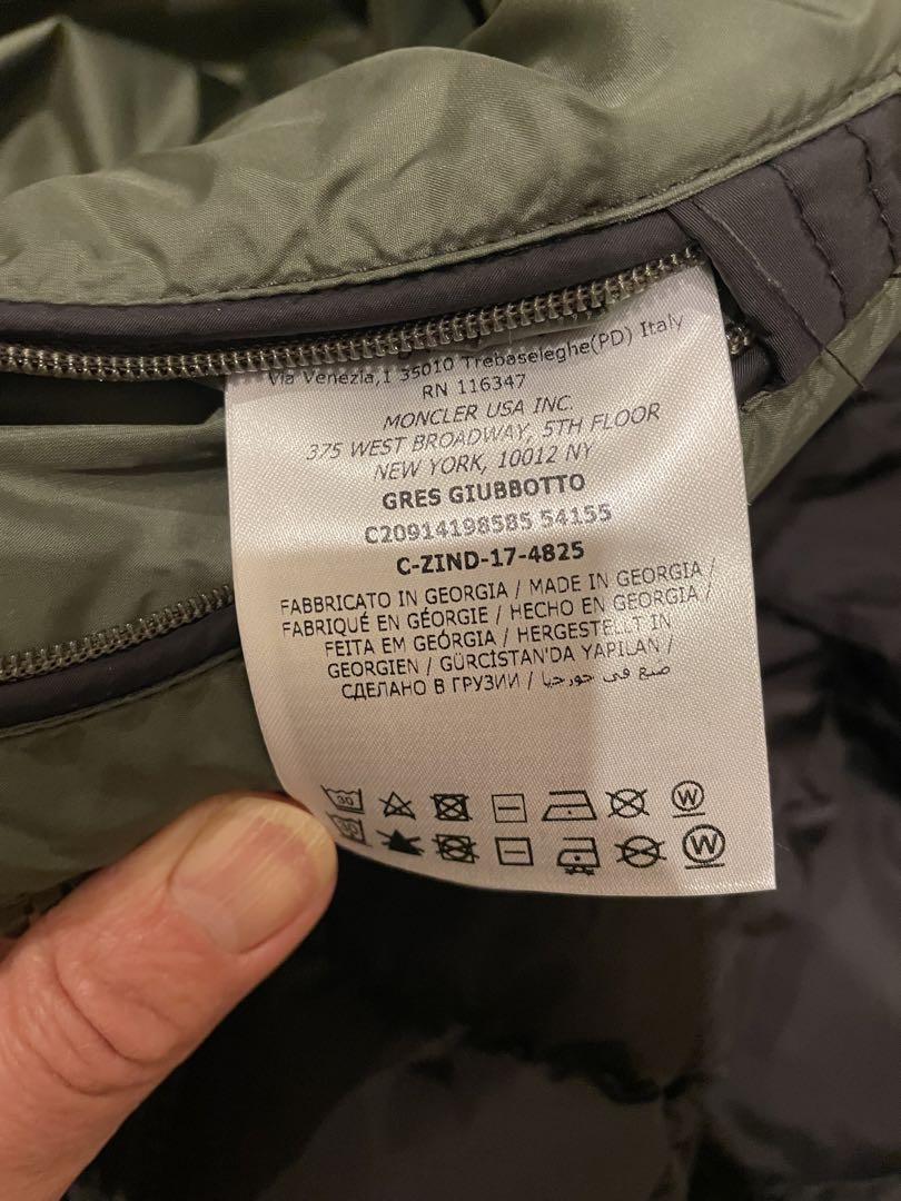 サイヤン専用　Moncler ダウンジャケット サイズ1美品