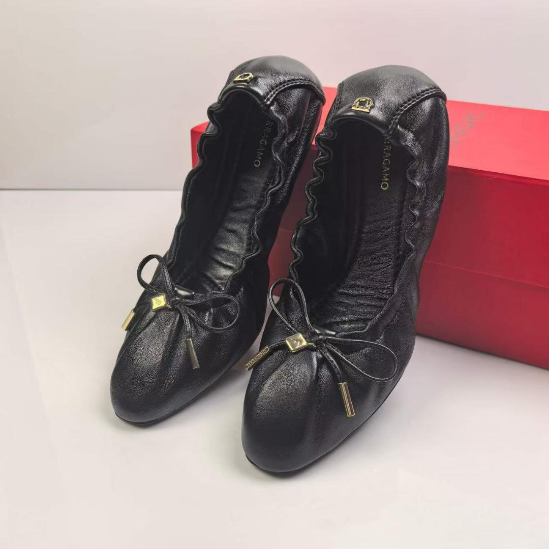 Ferragamo フェラガモ 蝴蝶結バレエシューズ 24cm 羊革 エレガント Ferragamo フェラガモ 蝴蝶結バレエシューズ 24cm 羊革 エレガント
