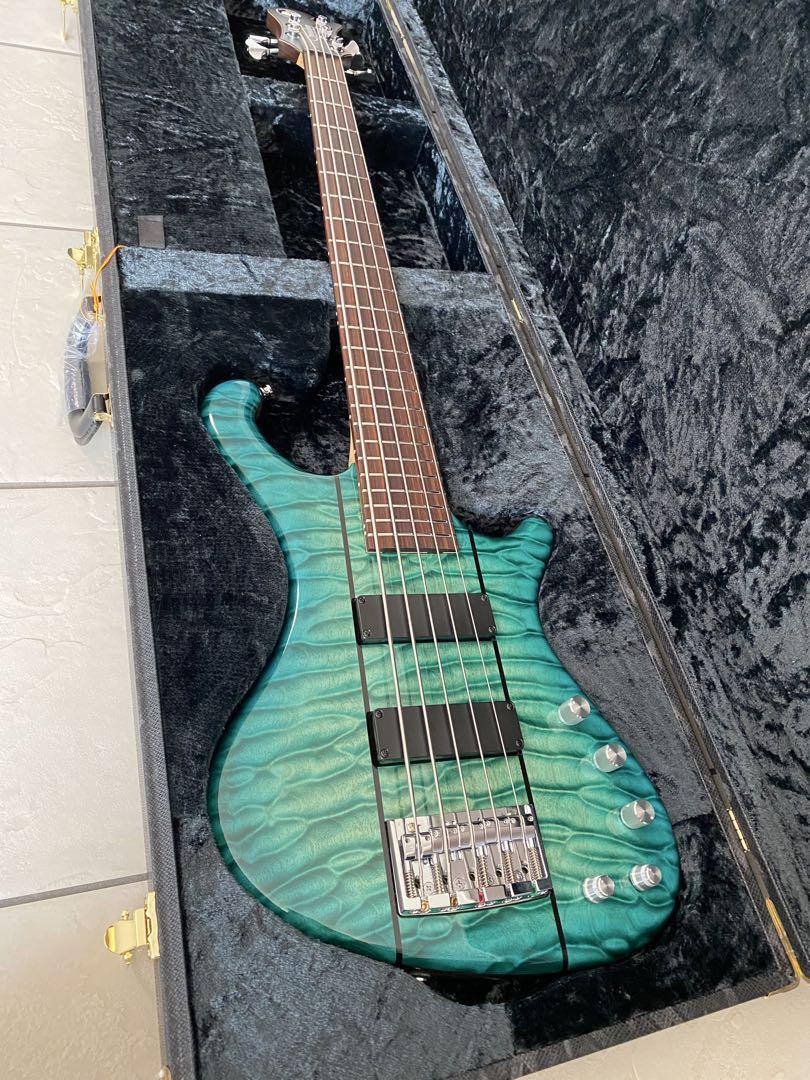 ベース FREEDOM CASTOM Dulake. 5st