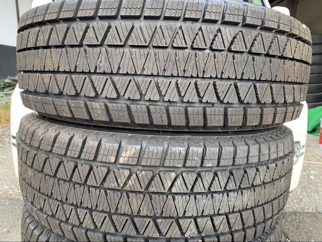 ブリヂストン BLIZZAK DM-V3 225/70R16