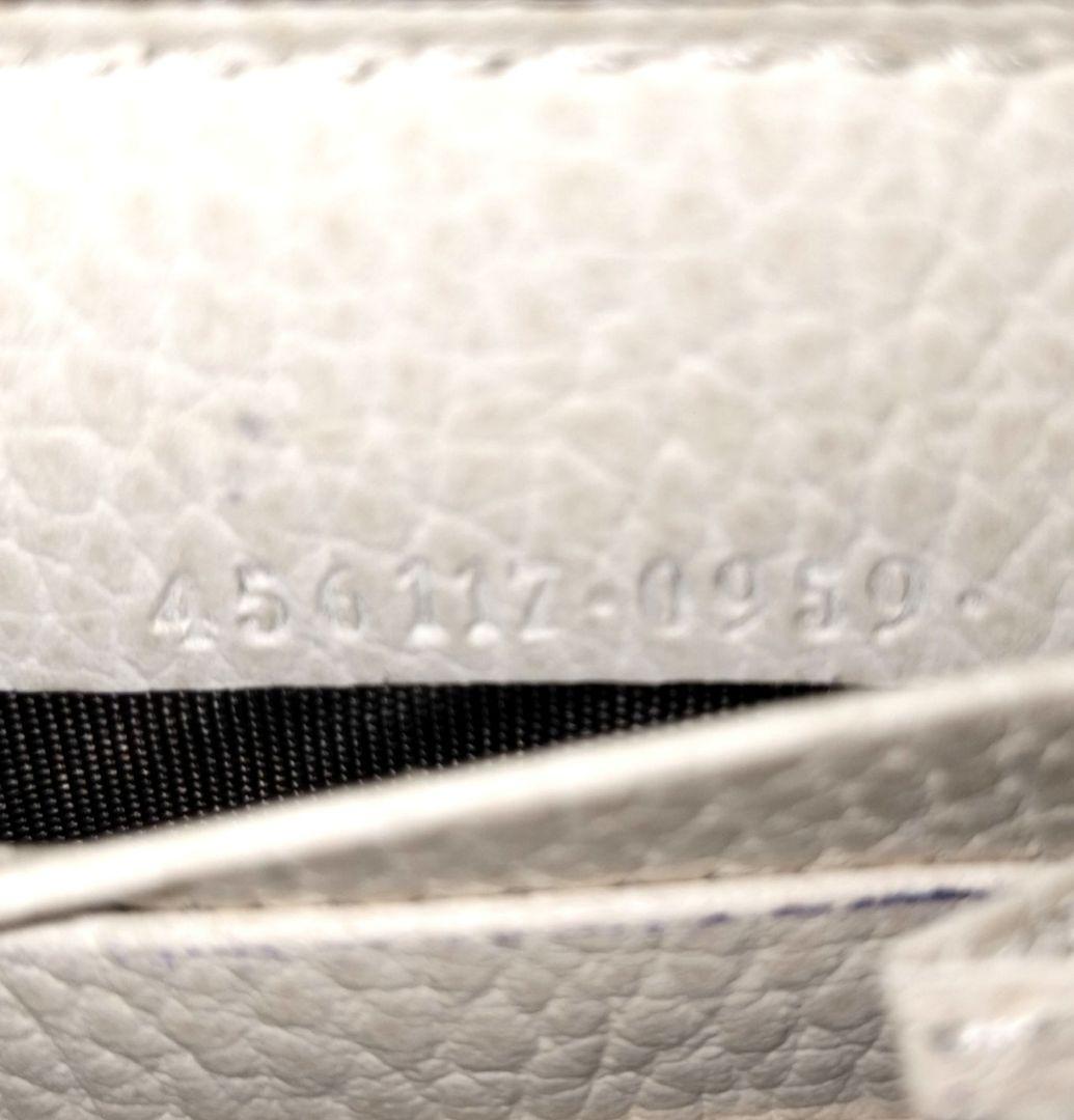 【人気モデル】GUCCI　長財布　マーモント　ラウンドファスナー　オフホワイト