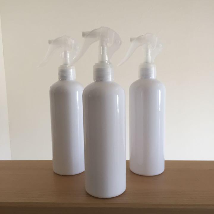10350円 格安店 スプレーボトル 遮光 300ml 100本