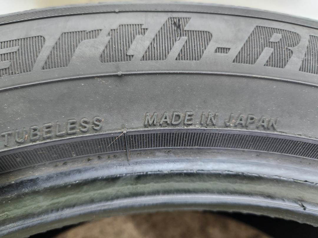 送料込☆2022年製 ヨコハマ タイヤ235/50R18日本製☆1本