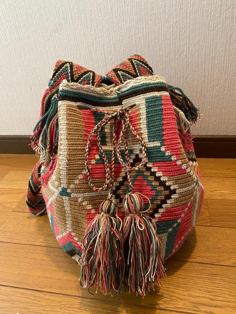 本日限定 ワユーバッグ コロンビア直輸入 オールハンドメイド ピンク