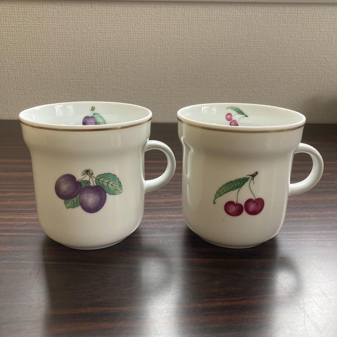 Richard Ginori リチャードジノリ プルーン&チェリー ペアマグ