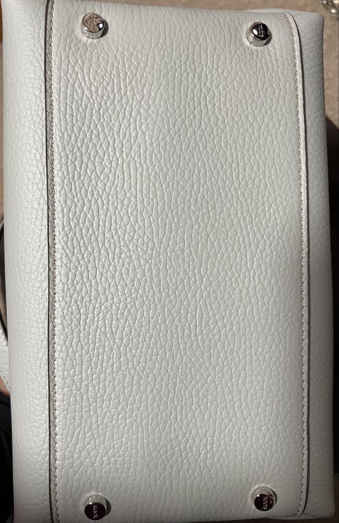 TOD'S レザーバッグ　マイクロ