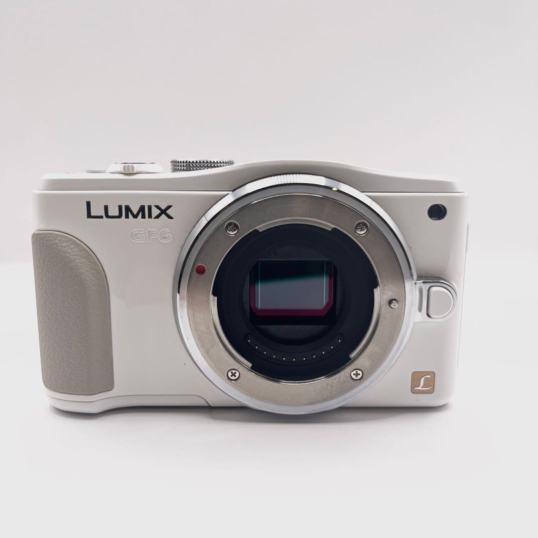 【週末限定値下げ】【美品】LUMIX DMC-GF6 ミラーレス レンズキット