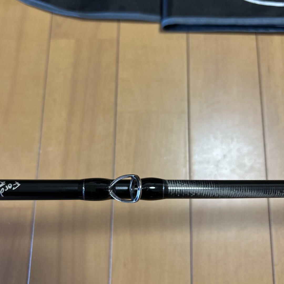 ツララ モンストロ G 711XHC