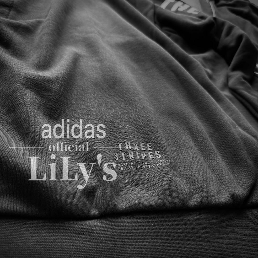 4新品　adidasセットアップ　ＸＬサイズ　スリーストライプス　黒白