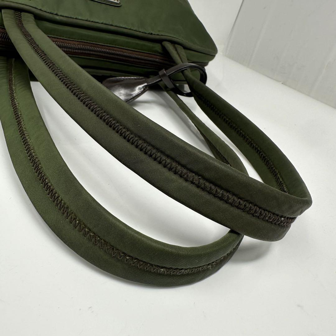 最低価格の PRADA ナイロンバッグ ワンショルダーバッグ カーキ N2-3 - メルカリ バッグ