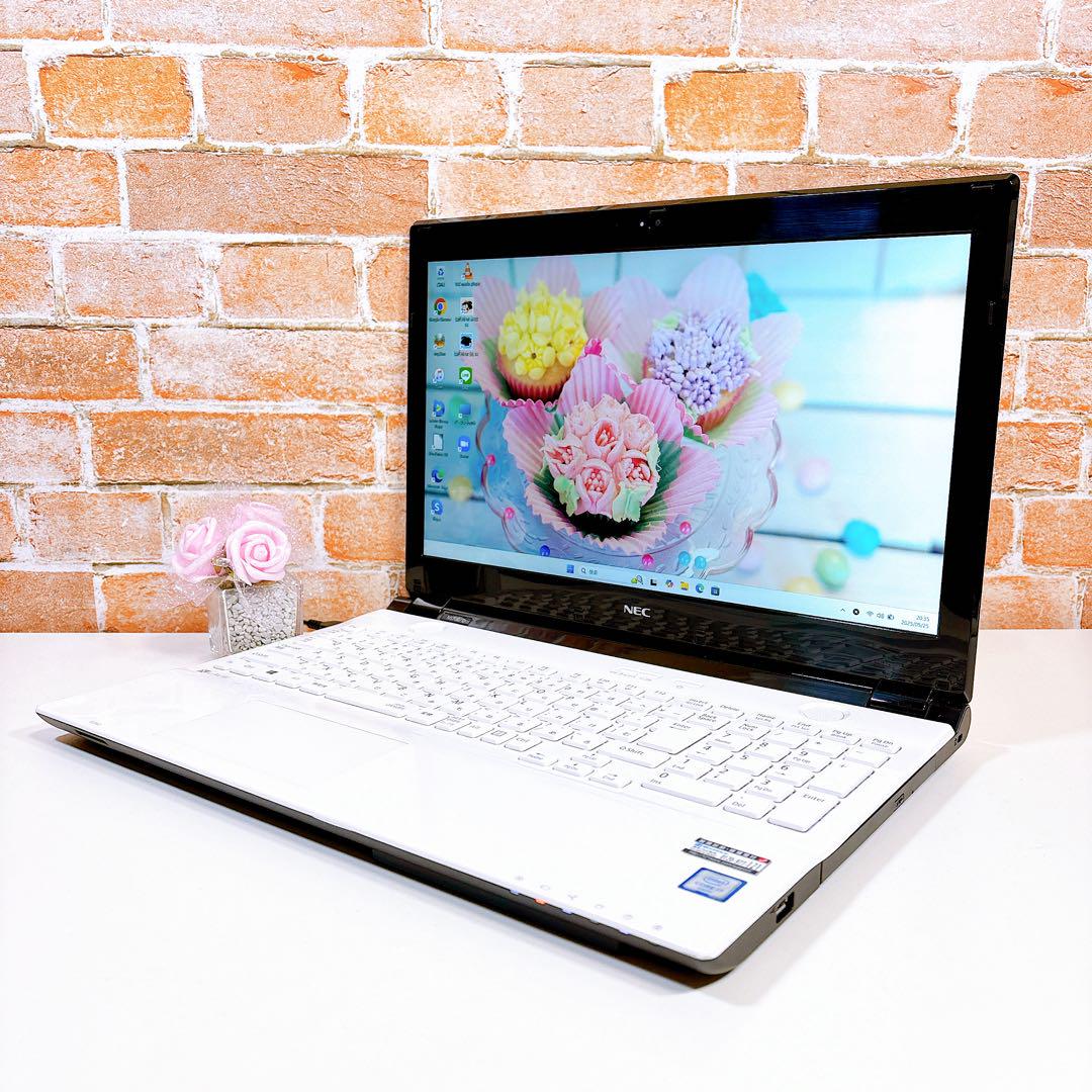 爆速SSD256GB❤️メモリ８G・カメラ☆Windows11ノートパソコン✨ 爆速SSD✨メモリ8GB✨BD✨ウェブカメラ✨Windows11 ノート