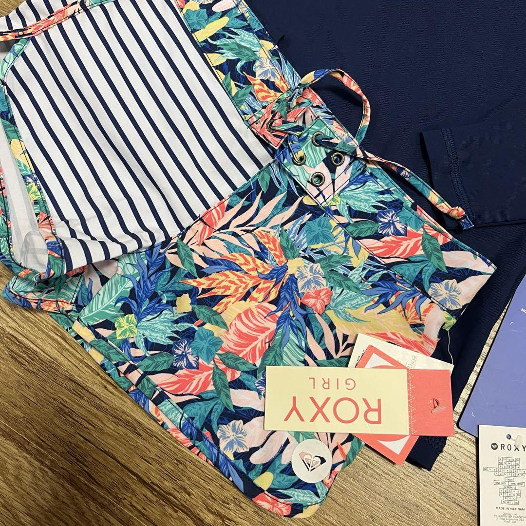 ROXY 新品未使用タグつき　ラッシュガード　水着