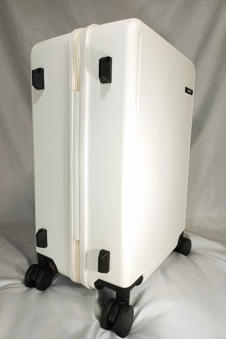 【新品未使用】 ACE キャリーケース 33L ミルク ベベル No.05681