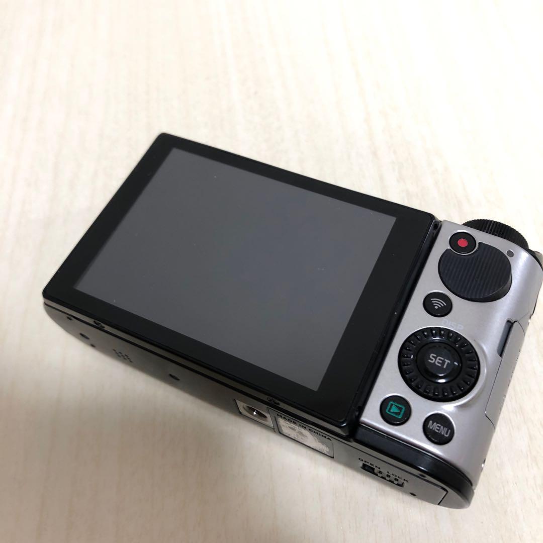CASIO カシオ　EXILIM EX-ZR1600 Wi-Fi内蔵　自撮り