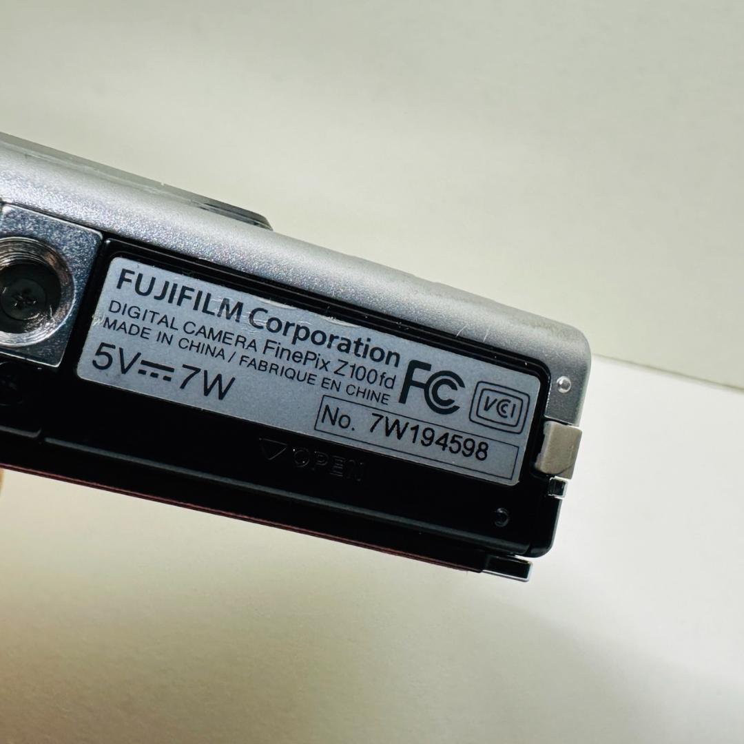 デジタルカメラ FinePix Z100fd FUJIFILM マゼンタ