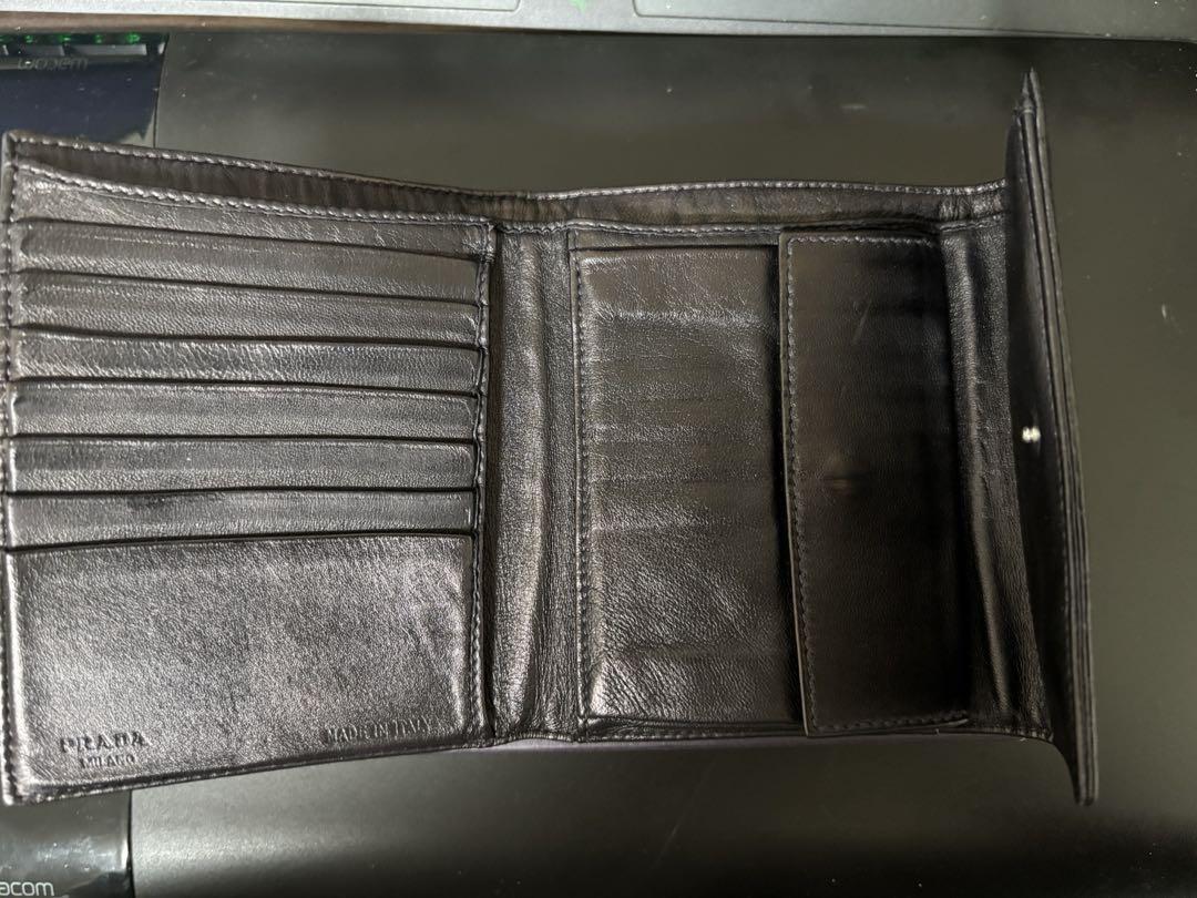PRADA プラダ 財布 クロコダイル ブラック