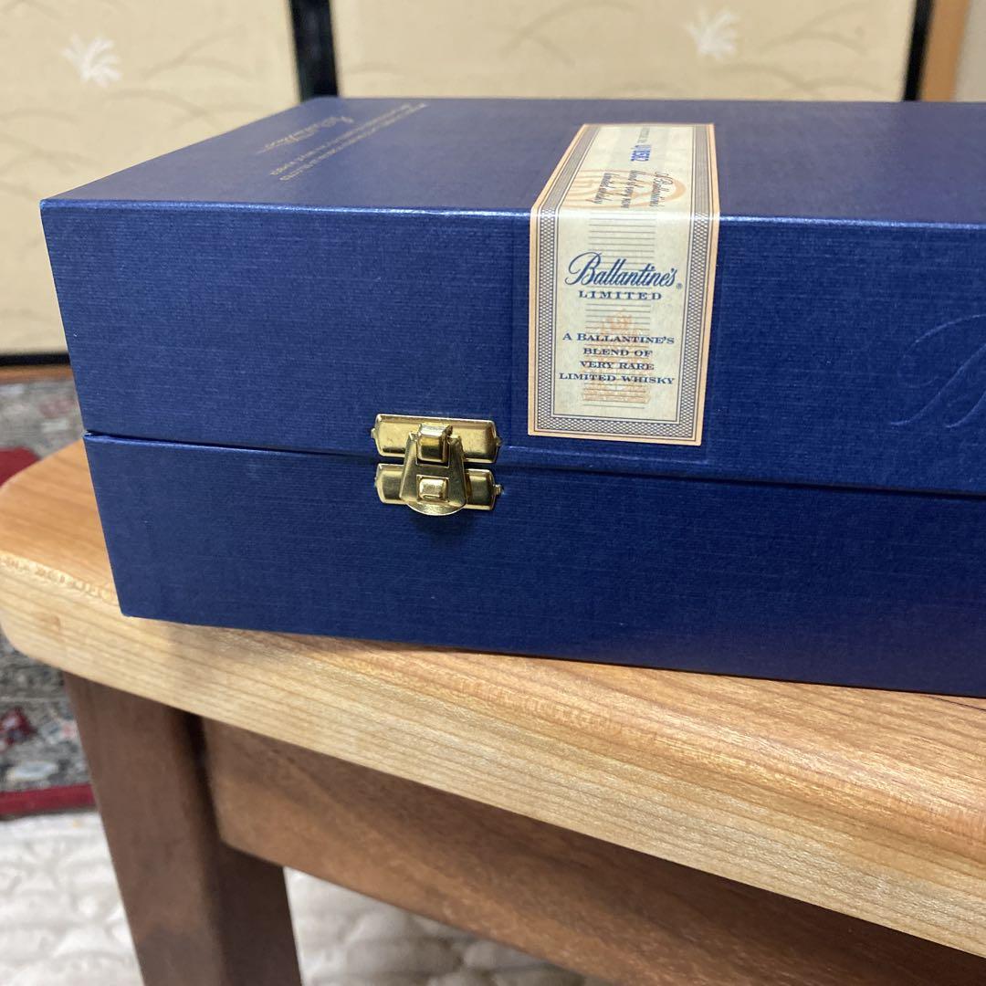 Ballantine's Limited スコッチウイスキー 21年750ml