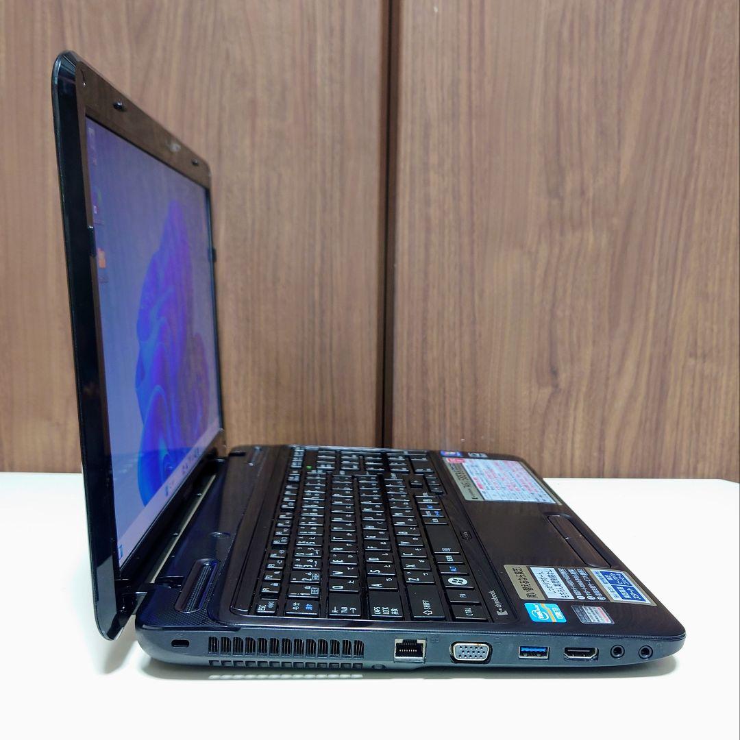 TOSHIBA dynabook Corei7 メモリ16GB SSD512GB TOSHIBA dynabook Corei7 メモリ16GB SSD512GB