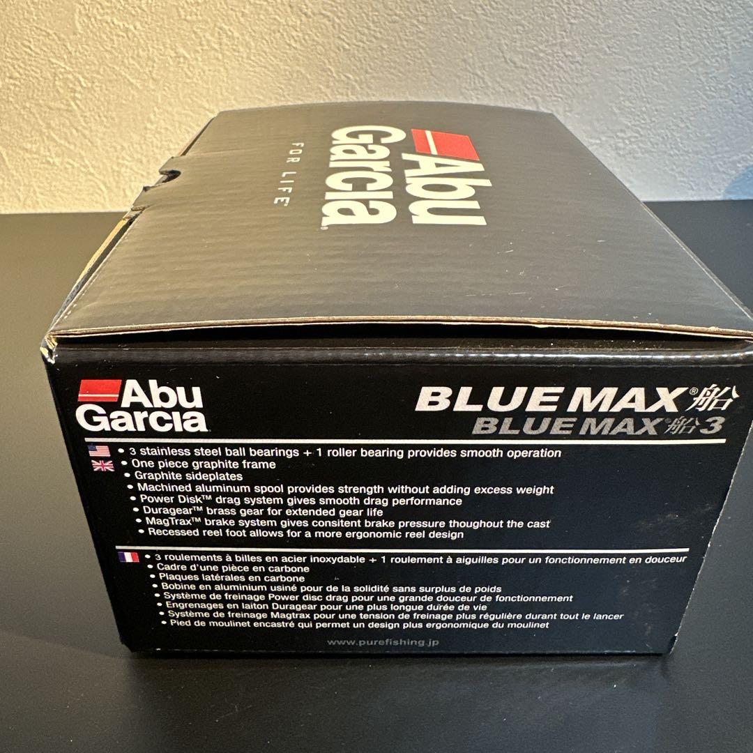 【未使用品】Abu Garcia BLX ベイトリール 青/黒 収納袋付き