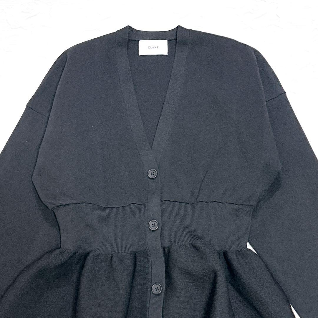 【極美品】24AW クラネ ウエストシェイプペプラムカーディガン ブラック 極美品】24AW クラネ ウエストシェイプペプラムカーディガン