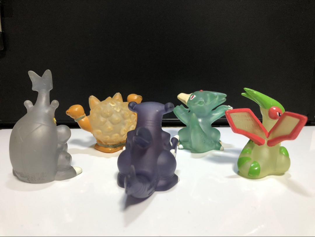 ポケモンキッズ クリア ガブリアス フライゴン 指人形 ポケモン