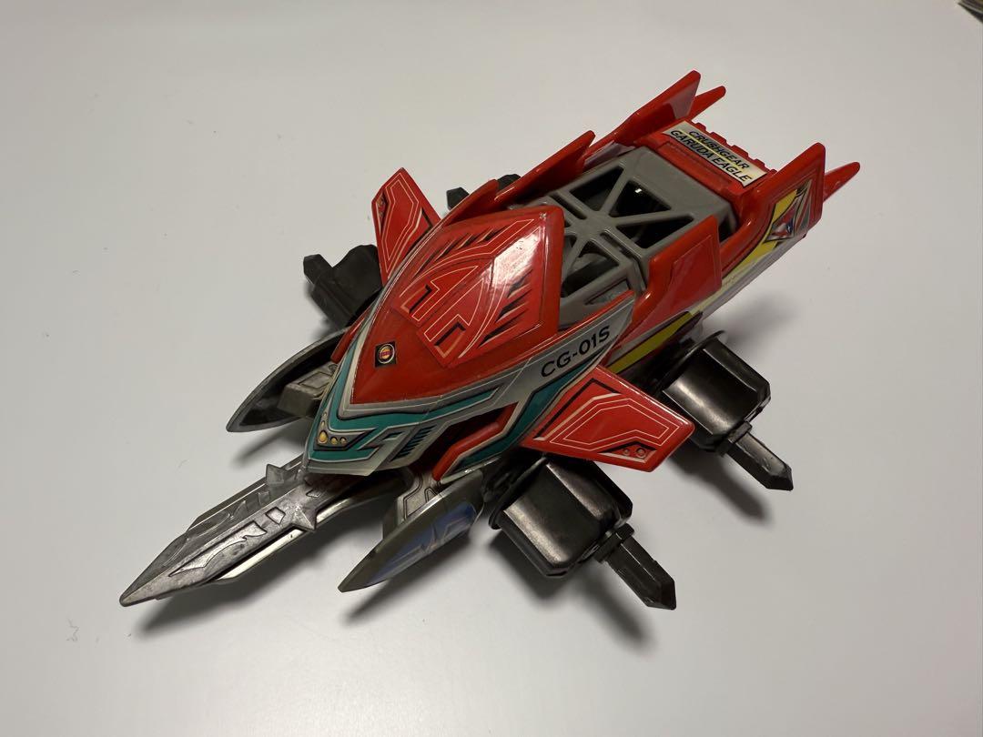 バンダイ　クラッシュギア　ガルダイーグル　レッドバージョン　カスタムパーツ等